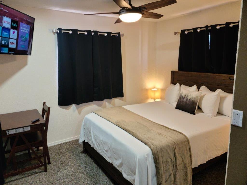 069A The Grand Canyon Getaway Suite With Kitchenette Sleeps 4 Valle Bagian luar foto